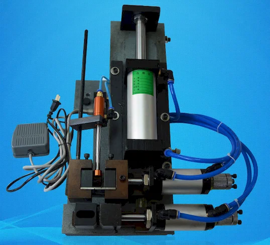 Pneumatisk Trådafisolering maskine WPM-310